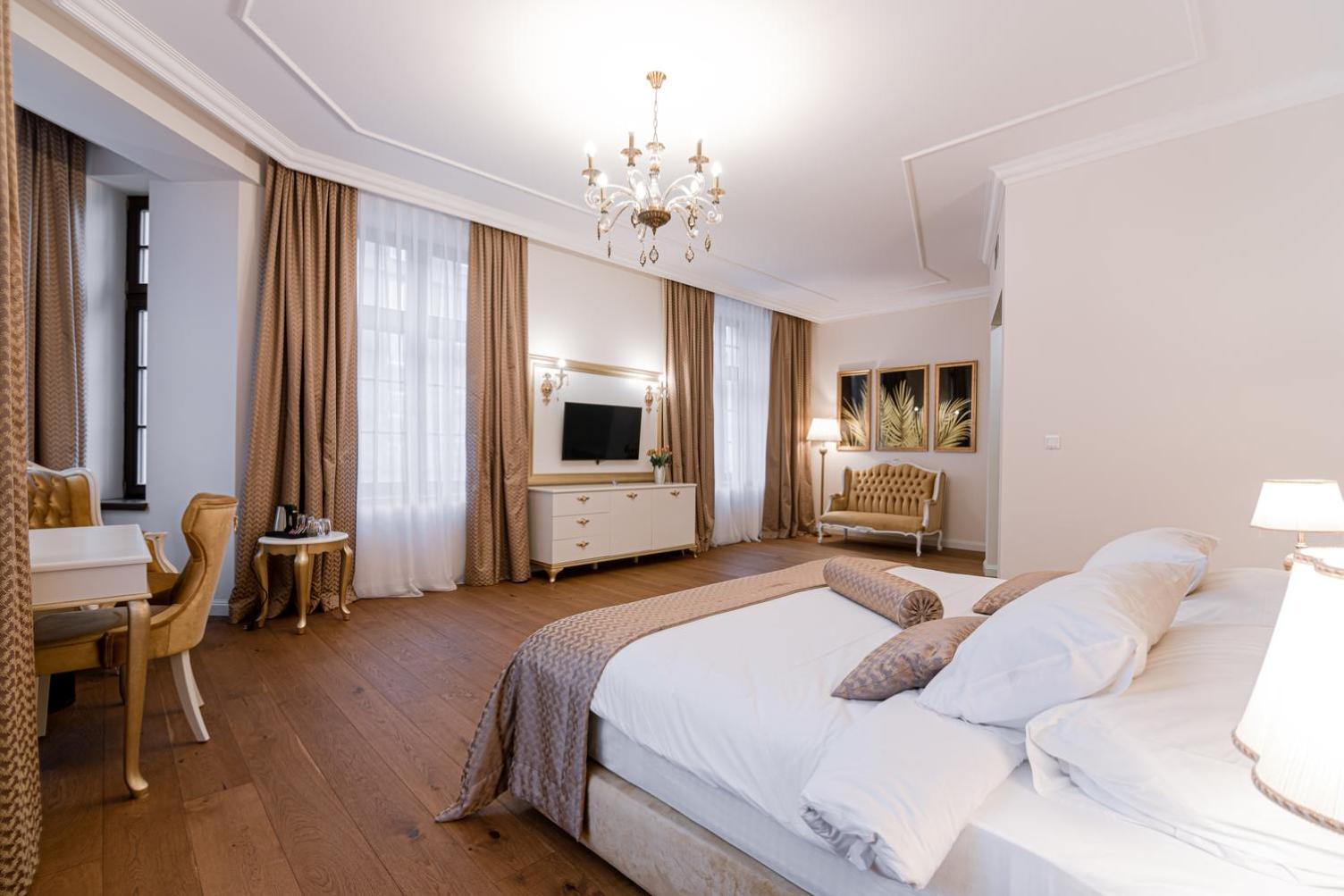 Hotel Michael'S Palace Kosice Exterior photo