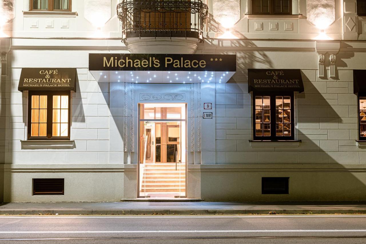Hotel Michael'S Palace Kosice Exterior photo
